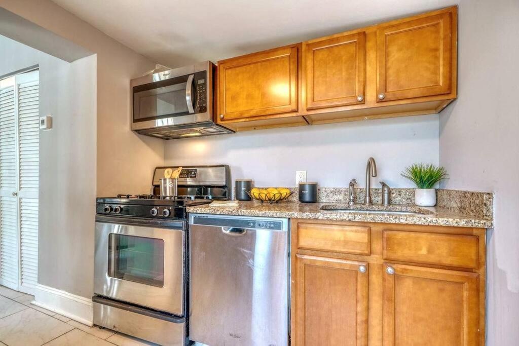 Budget Bed Room Near Downtown Inner Harbor W Free Parking Baltimore Luaran gambar